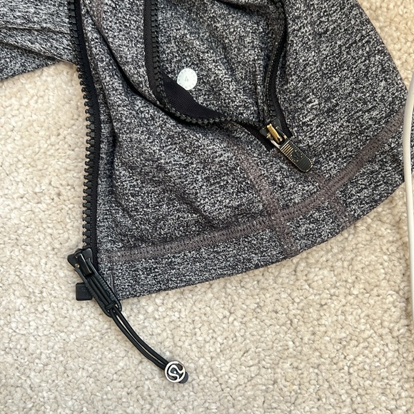 Lululemon Slim Fit Define Jacket - Picture 4 of 4